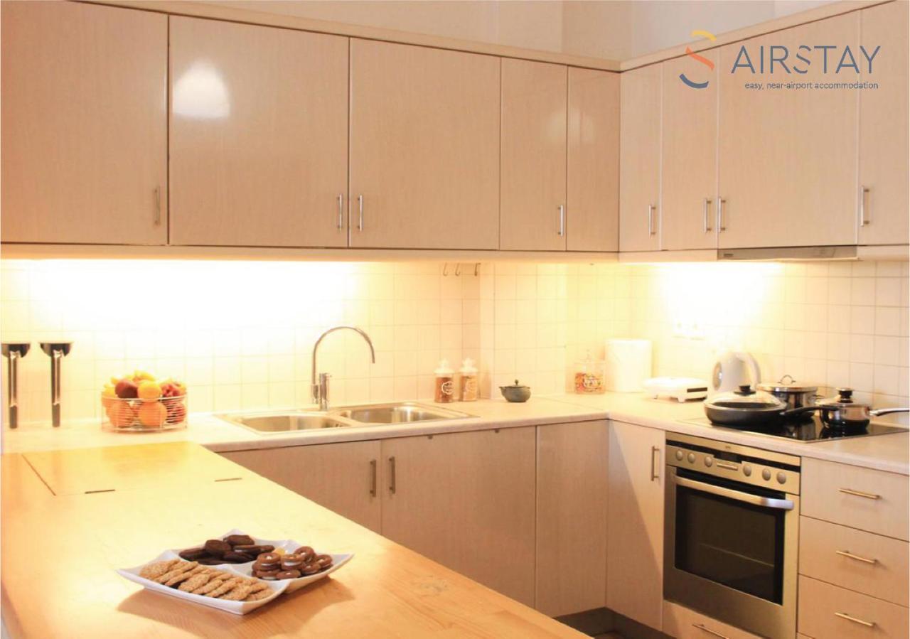Anivia Apartments Airport By Airstay สปาตา ภายนอก รูปภาพ